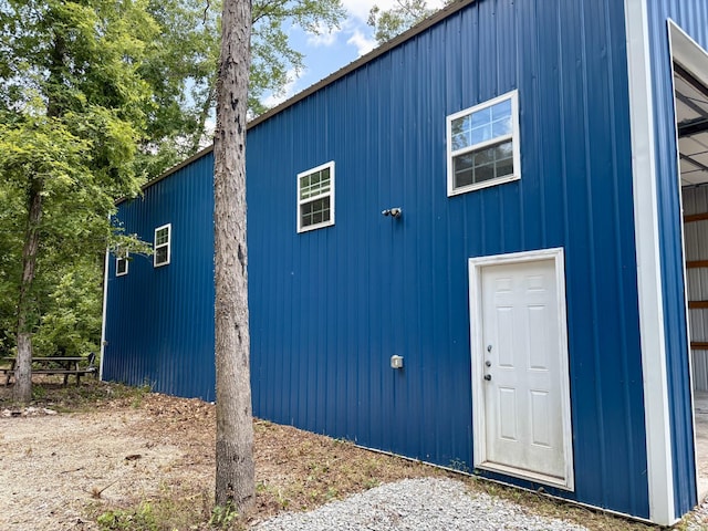 2897 Brodies Landing Rd, Parsons, TN 38363