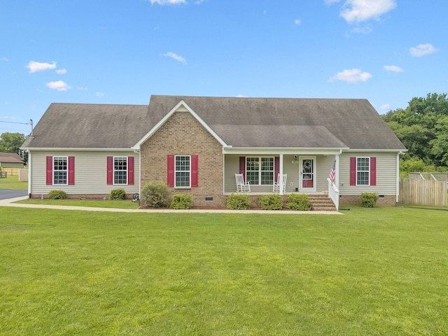 1493 Azalee Ln, Chapel Hill, TN 37034 - view of front facade with crawl space, roof with shingles, and a porch