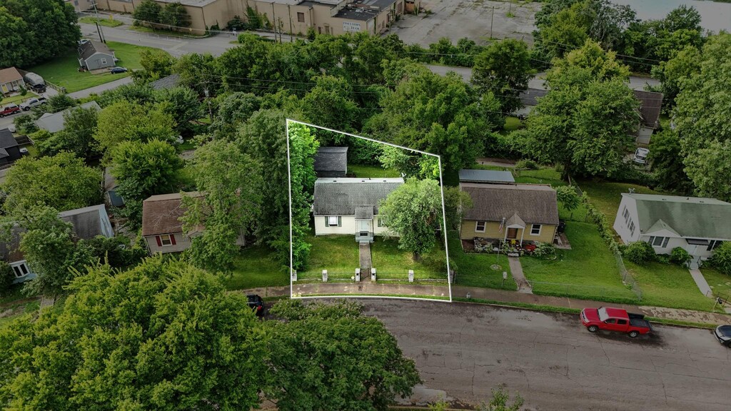 929 S 13th Ct, Nashville, TN 37206 - photo 1