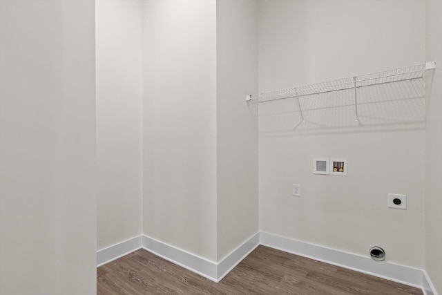212 Mcbrien Rd, Chattanooga, TN 37411 - washroom with hookup for a washing machine, electric dryer hookup, and dark wood finished floors