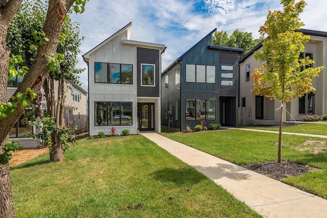 1724 Simpkins St Unit B, Nashville, TN 37208 - photo 1