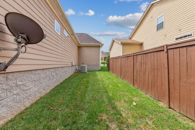 2438 Duxbury Dr, Columbia, TN 38401 - view of yard