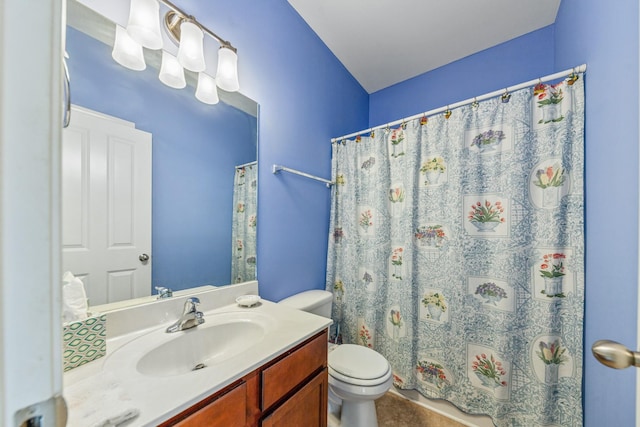2438 Duxbury Dr, Columbia, TN 38401 - bathroom with vanity and curtained shower