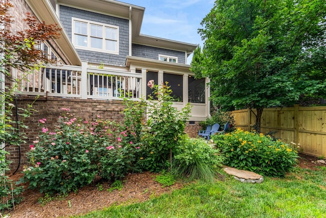 1727 Hillmont Dr, Nashville, TN 37215 - back of property with a sunroom