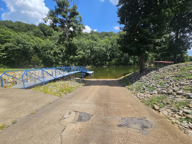 22 Wc Pickett Rd, Clifton, TN 38425