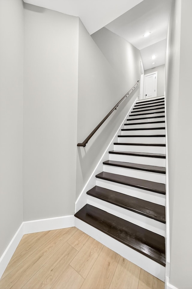 1263 N Sumner Rd, Bethpage, TN 37022 - stairs with wood finished floors and recessed lighting