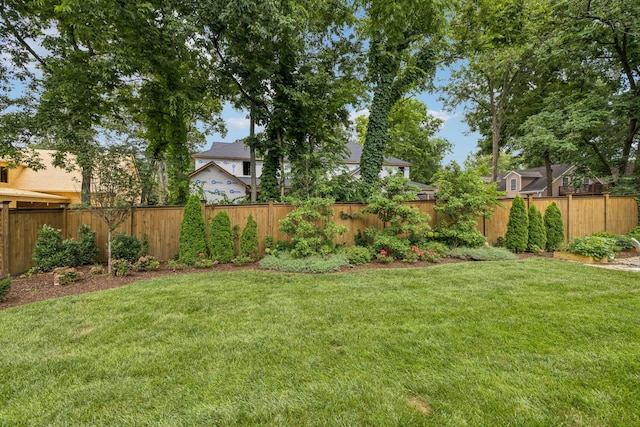 3404 Benham Ave, Nashville, TN 37215 - view of yard with a residential view