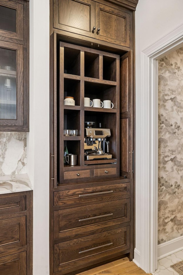 3404 Benham Ave, Nashville, TN 37215 - detailed view of baseboards