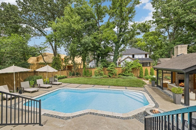 3404 Benham Ave, Nashville, TN 37215 - view of pool with a patio and a fenced backyard