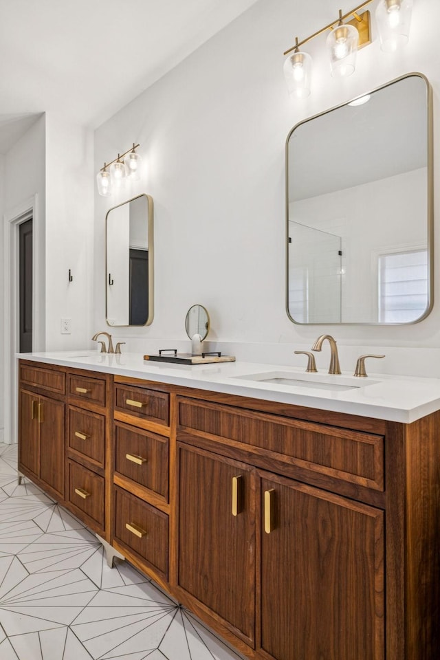 3404 Benham Ave, Nashville, TN 37215 - bathroom featuring double vanity