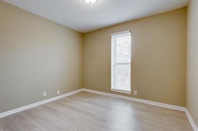 420 Elysian Fields Rd Unit E4, Nashville, TN 37211 - unfurnished room featuring light wood-type flooring and baseboards