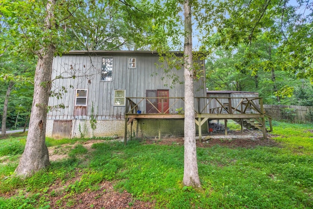 1811 Angel Ln, Signal Mountain, TN 37377 - rear view of property with a wooden deck