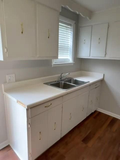 563 Mcmurray Dr, Nashville, TN 37211 - photo 8