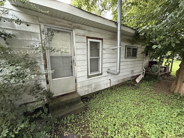 209 Olive St, Mount Pleasant, TN 38474 - view of side of property