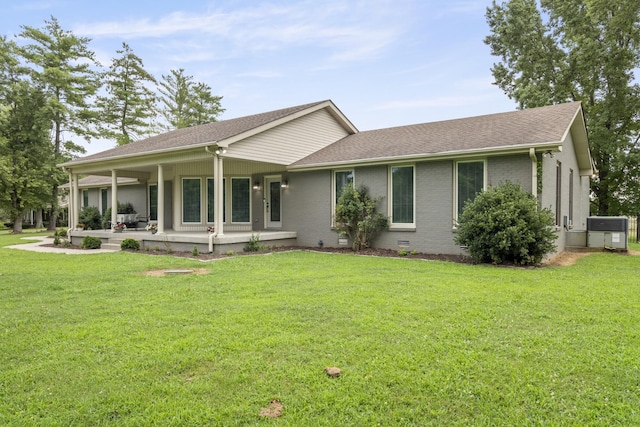 2680 Cedar Grove Rd, Lebanon, TN 37087 - ranch-style house with roof with shingles, a front lawn, and brick siding