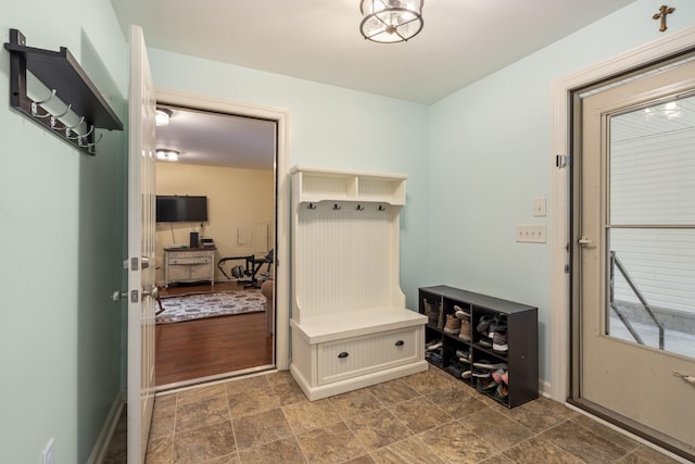 2680 Cedar Grove Rd, Lebanon, TN 37087 - mudroom with stone finish floors and baseboards