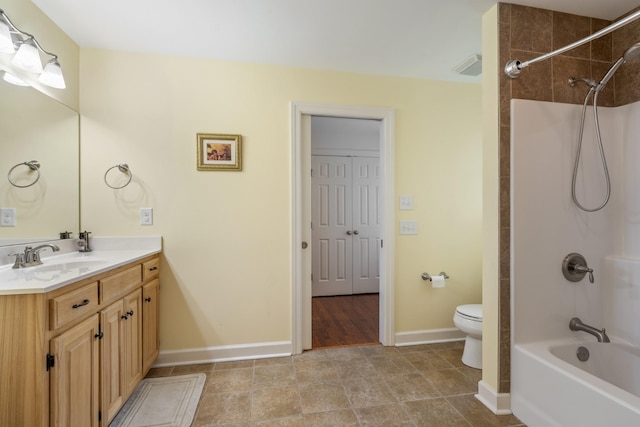 2680 Cedar Grove Rd, Lebanon, TN 37087 - full bath with vanity and bathtub / shower combination