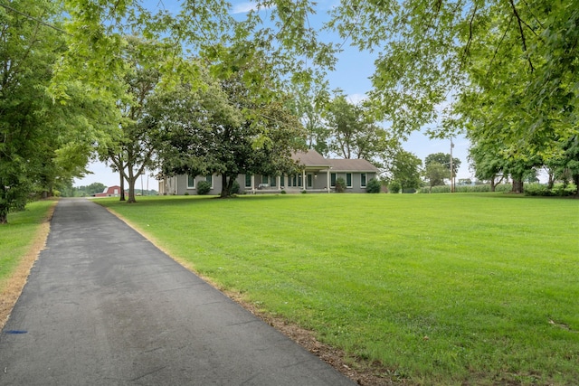 2680 Cedar Grove Rd, Lebanon, TN 37087 - view of front of house with a front yard