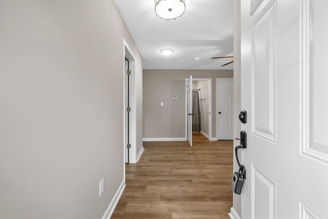 1615 Mohawk Trl, Hopkinsville, KY 42240 - foyer entrance featuring light wood-style floors and a ceiling fan