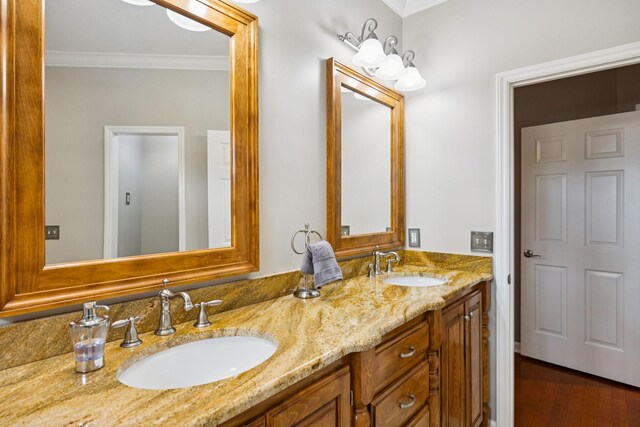 2707 Albany Ct, Murfreesboro, TN 37129 - bathroom with double vanity, ornamental molding, and wood finished floors