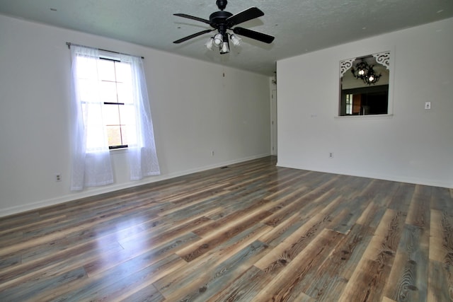 2117 Mockingbird Ln Unit A, Springfield, TN 37172 - spare room featuring wood finished floors, a textured ceiling, and a ceiling fan