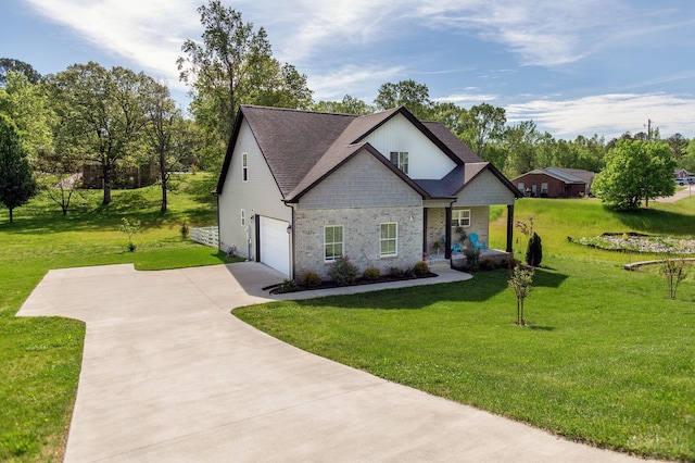 118 Colson Rd, Dover, TN 37058 - craftsman inspired home featuring concrete driveway, a front yard, covered porch, and roof with shingles