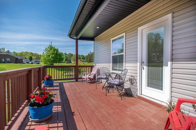 118 Colson Rd, Dover, TN 37058 - view of deck