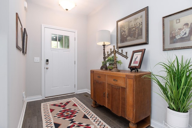 118 Colson Rd, Dover, TN 37058 - entrance foyer featuring dark wood-type flooring and baseboards