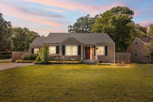 615 S Moore Rd, Chattanooga, TN 37412 - view of front facade featuring a garage and driveway