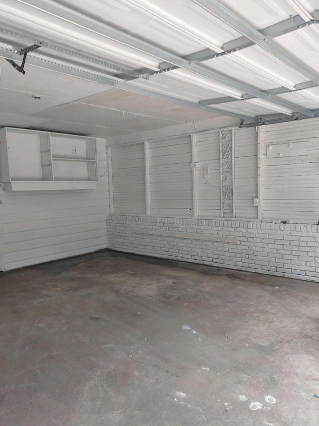 3084 Edgeware Rd S, Memphis, TN 38118 - view of garage