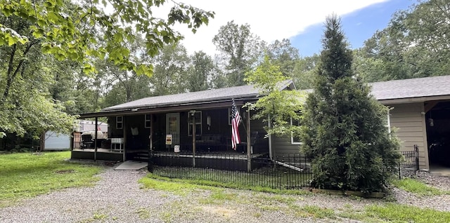 407 Cedar Rd, Pikeville, TN 37367 - view of front of property with covered porch and a front lawn