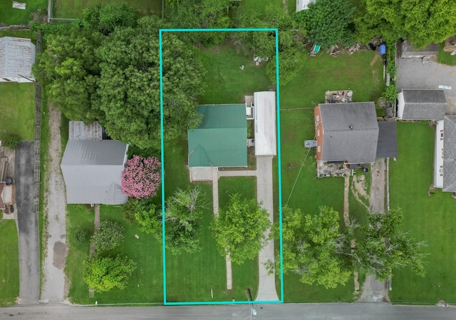 400 7th Ave, Fayetteville, TN 37334 - aerial overview of property's location featuring property parcel outlined