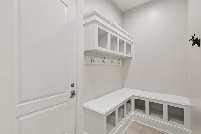 3 Annandale, Nashville, TN 37215 - view of mudroom