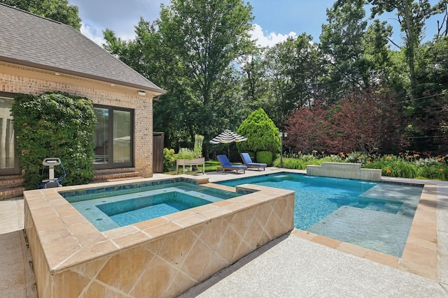 3 Annandale, Nashville, TN 37215 - view of swimming pool featuring a patio and a pool with connected hot tub