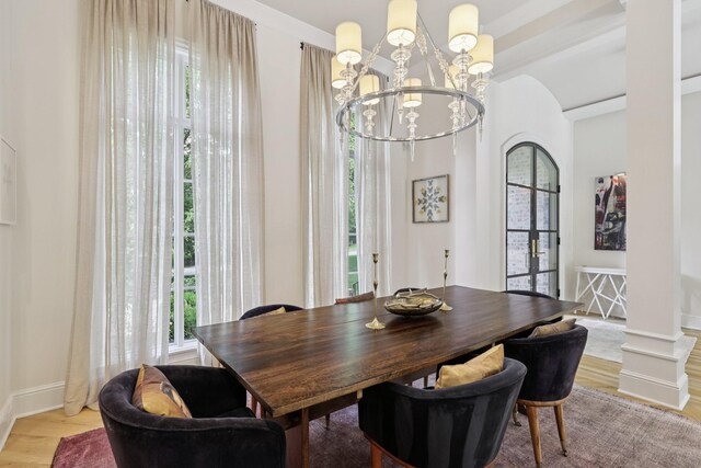 3 Annandale, Nashville, TN 37215 - dining area with a chandelier and light wood-style floors