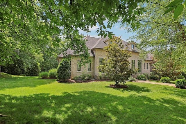 3 Annandale, Nashville, TN 37215 - view of front of home featuring a front yard and brick siding