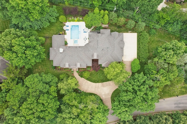 3 Annandale, Nashville, TN 37215 - view of subject property featuring a pool
