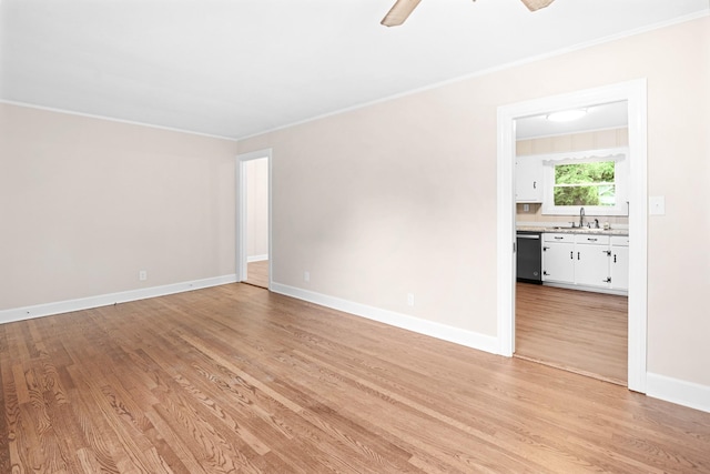101 Arnold Ln, Murfreesboro, TN 37127 - spare room featuring light wood-type flooring, crown molding, and ceiling fan