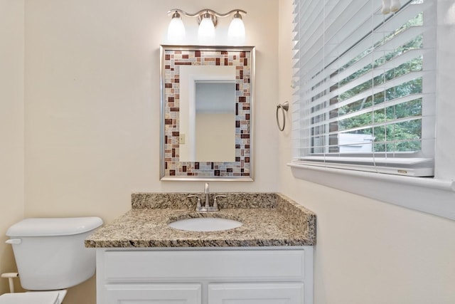 435 Forest St, Lewisburg, TN 37091 - half bath with vanity and toilet