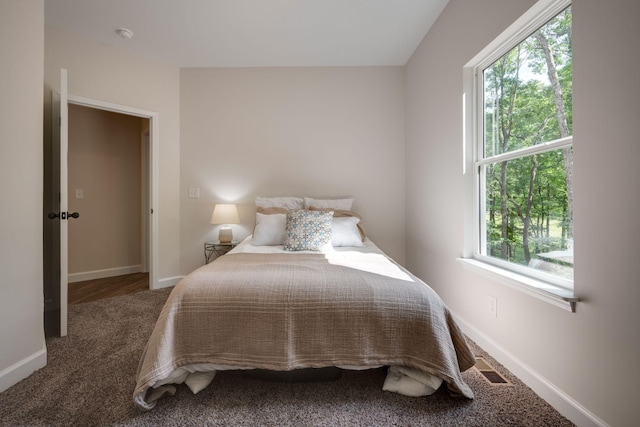 766 Billy Wynn Rd, Dickson, TN 37055 - carpeted bedroom featuring baseboards