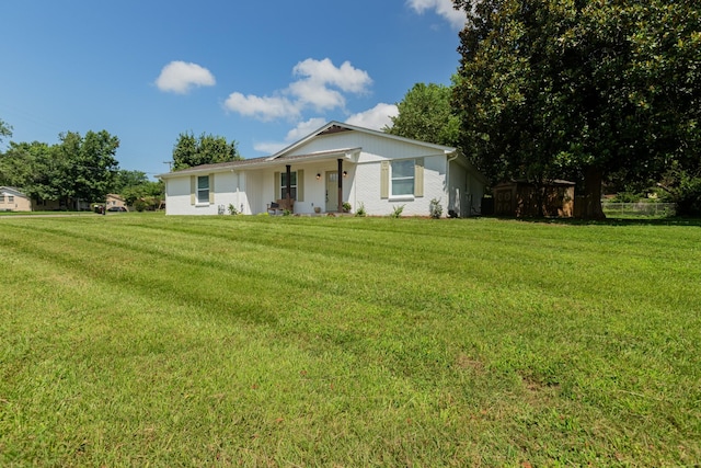 4893 Rainer Dr, Old Hickory, TN 37138 - ranch-style home featuring a front lawn