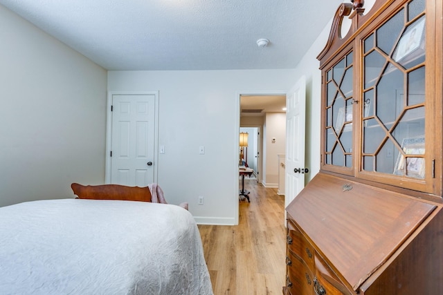 1018 Lowrey Pl, Spring Hill, TN 37174 - bedroom featuring light wood-style floors and baseboards