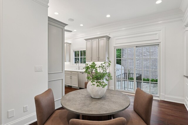 3600 Colewood Dr, Nashville, TN 37215 - dining space with crown molding, dark wood finished floors, and recessed lighting