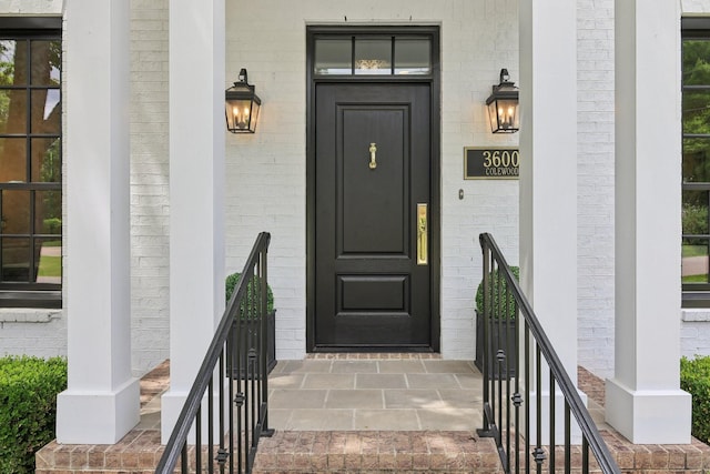 3600 Colewood Dr, Nashville, TN 37215 - view of exterior entry with covered porch