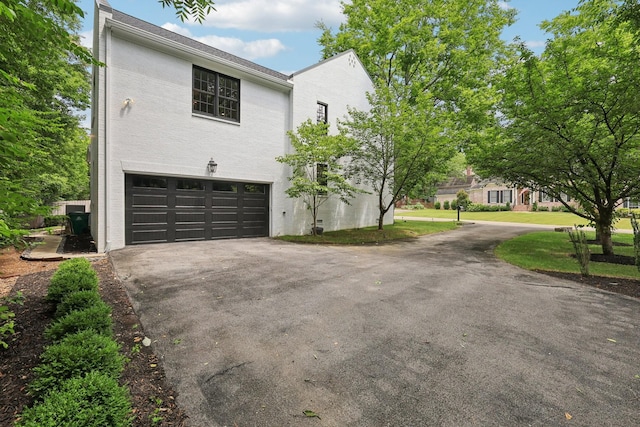 3600 Colewood Dr, Nashville, TN 37215 - view of front of home with asphalt driveway and an attached garage