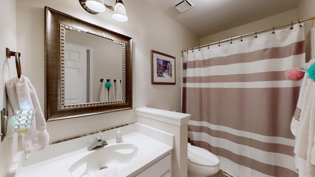 281 Glenstone Cir, Brentwood, TN 37027 - bathroom with vanity and a shower with shower curtain
