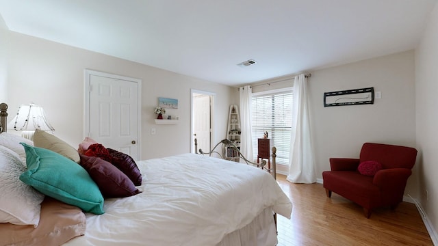 281 Glenstone Cir, Brentwood, TN 37027 - bedroom featuring light wood-style floors and baseboards