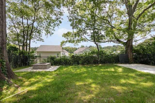 310 E Highland Dr, Columbia, TN 38401 - view of yard