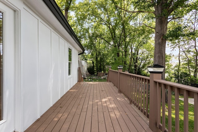 310 E Highland Dr, Columbia, TN 38401 - wooden terrace with view of wooded area