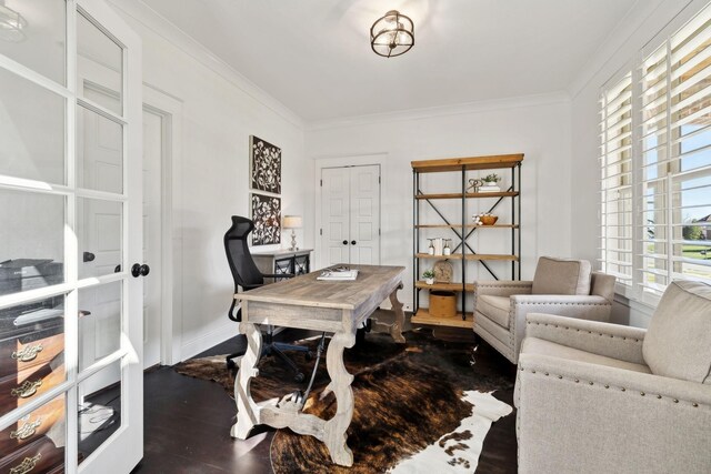 4376 Pretoria Run, Murfreesboro, TN 37128 - home office with wood finished floors and crown molding